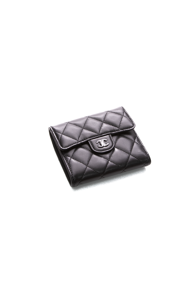 Chanel wallet purchases