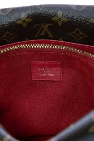 Louis Vuitton Double V Bag