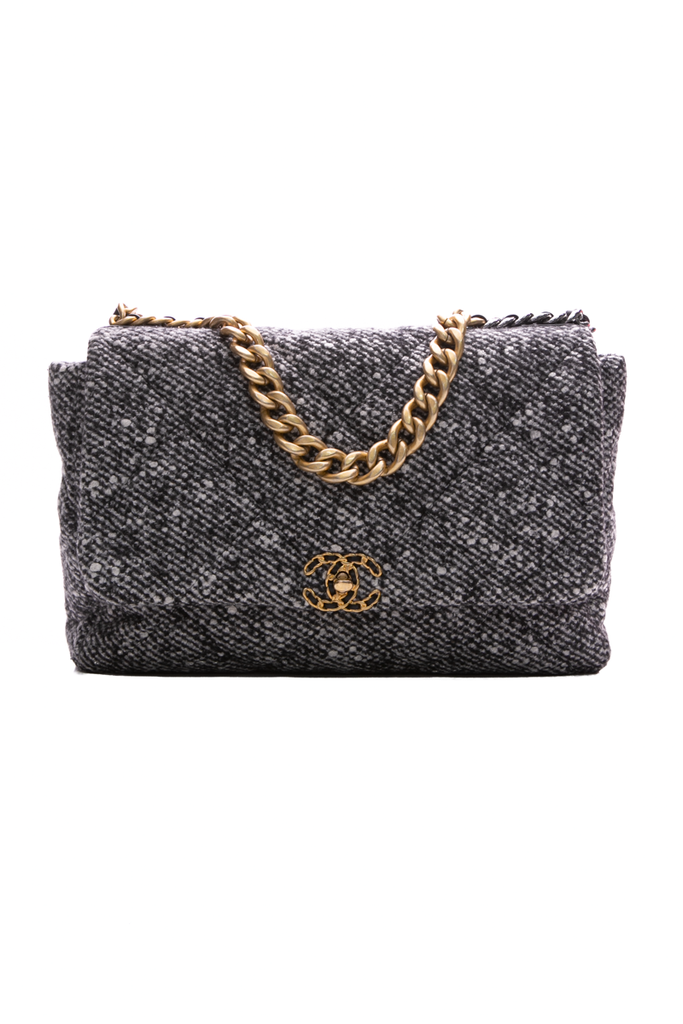 Chanel Chanel 19 Maxi Flap Bag - Couture USA