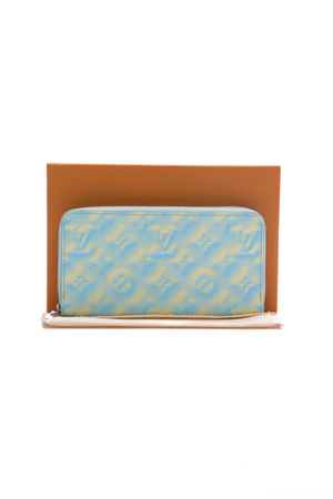 Louis Vuitton Summer Stardust Zippy Wallet