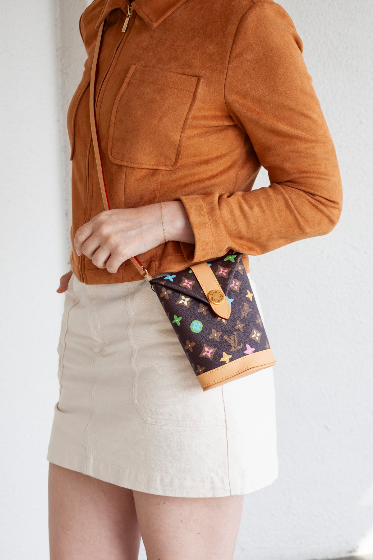 Louis-Vuitton-X-Tyler-The-Creator-Craggy-Envelope-Pouch-293725