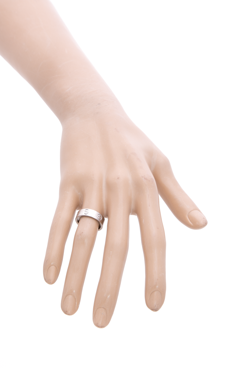 Classic Love Ring - Size 5.25
