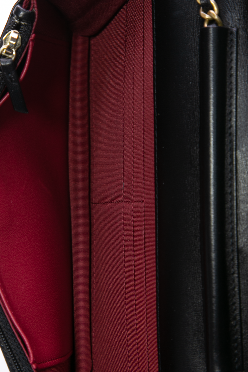 Pearl Crown Wallet On Chain Bag