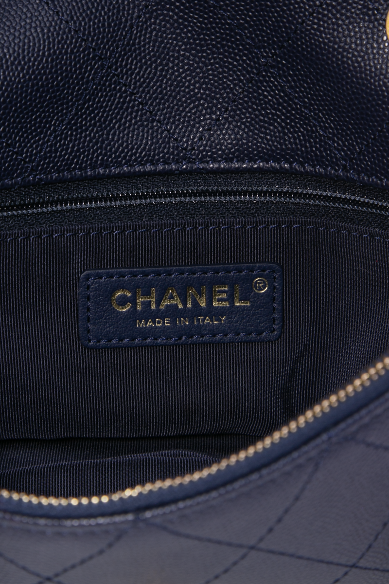 Lovely Chains Flap Bag