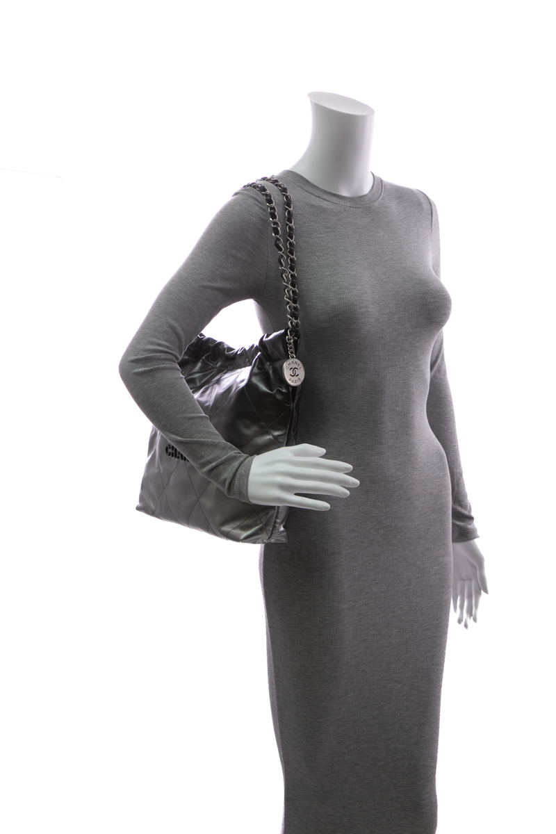 Chanel-Shaded-Chanel-22-Small-Bag