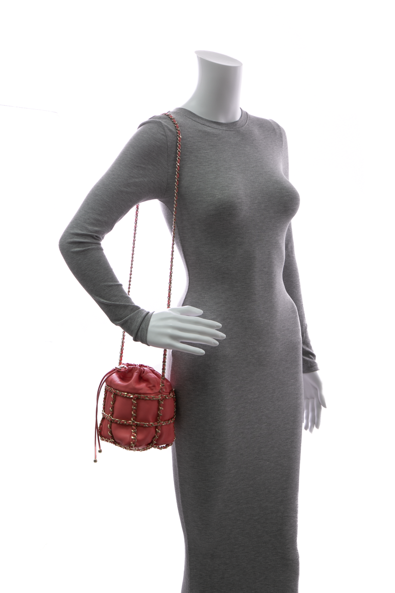 Chain Cage Bucket Bag
