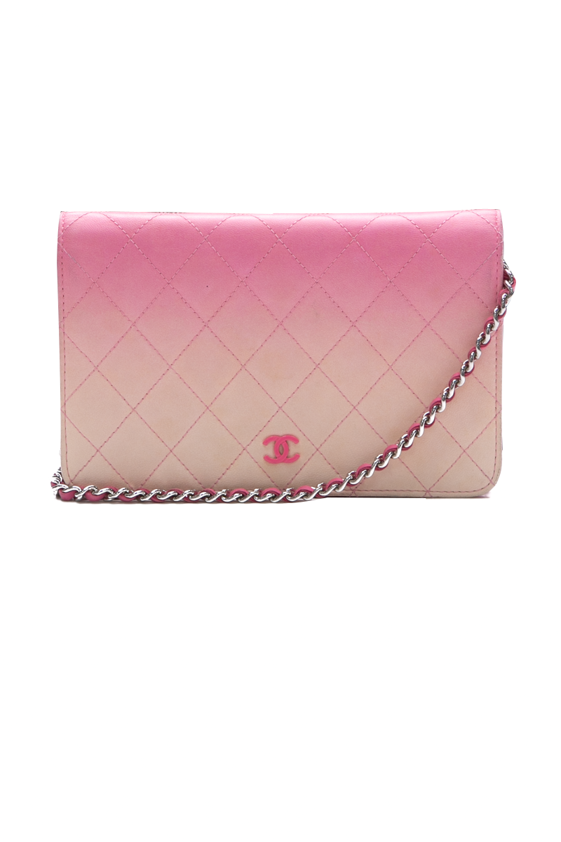 Chanel-Ombre-Wallet-on-Chain-291734