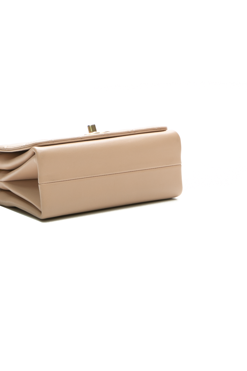 Mini Pearl Chain Flap Bag