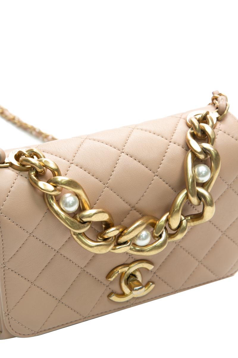 Mini Pearl Chain Flap Bag