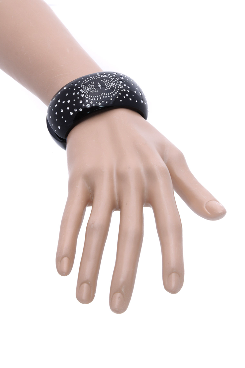 Crystal CC Hinged Bangle