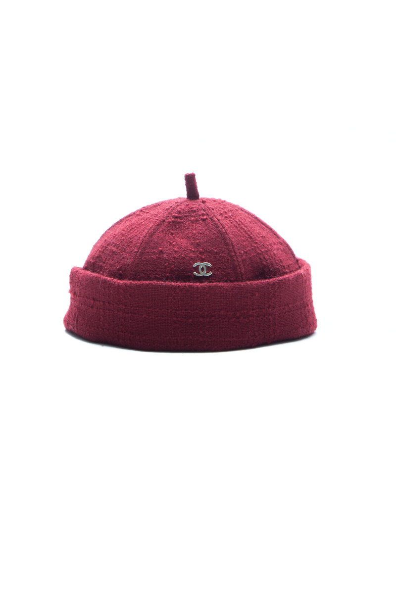 Chanel-CC-Beret-Beanie-Hat-290053