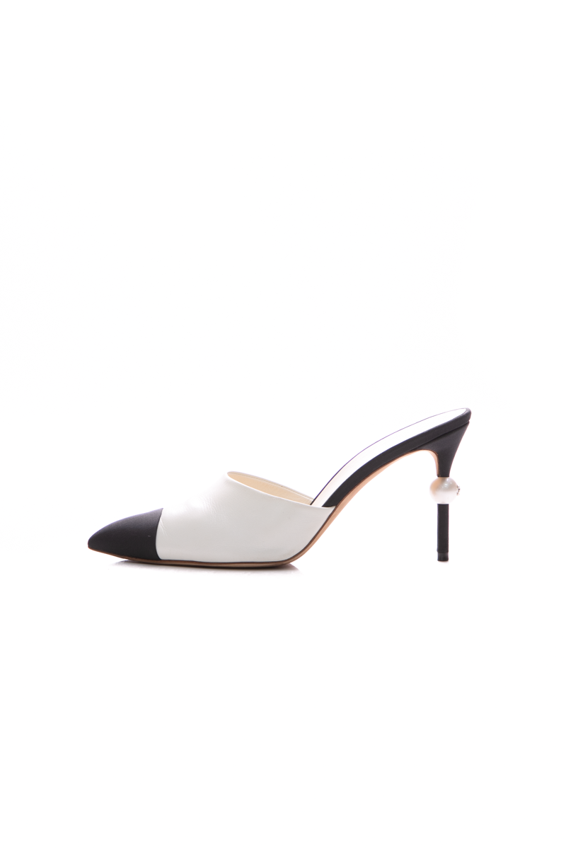 Chanel Pearl Cap Toe Mules Size 41