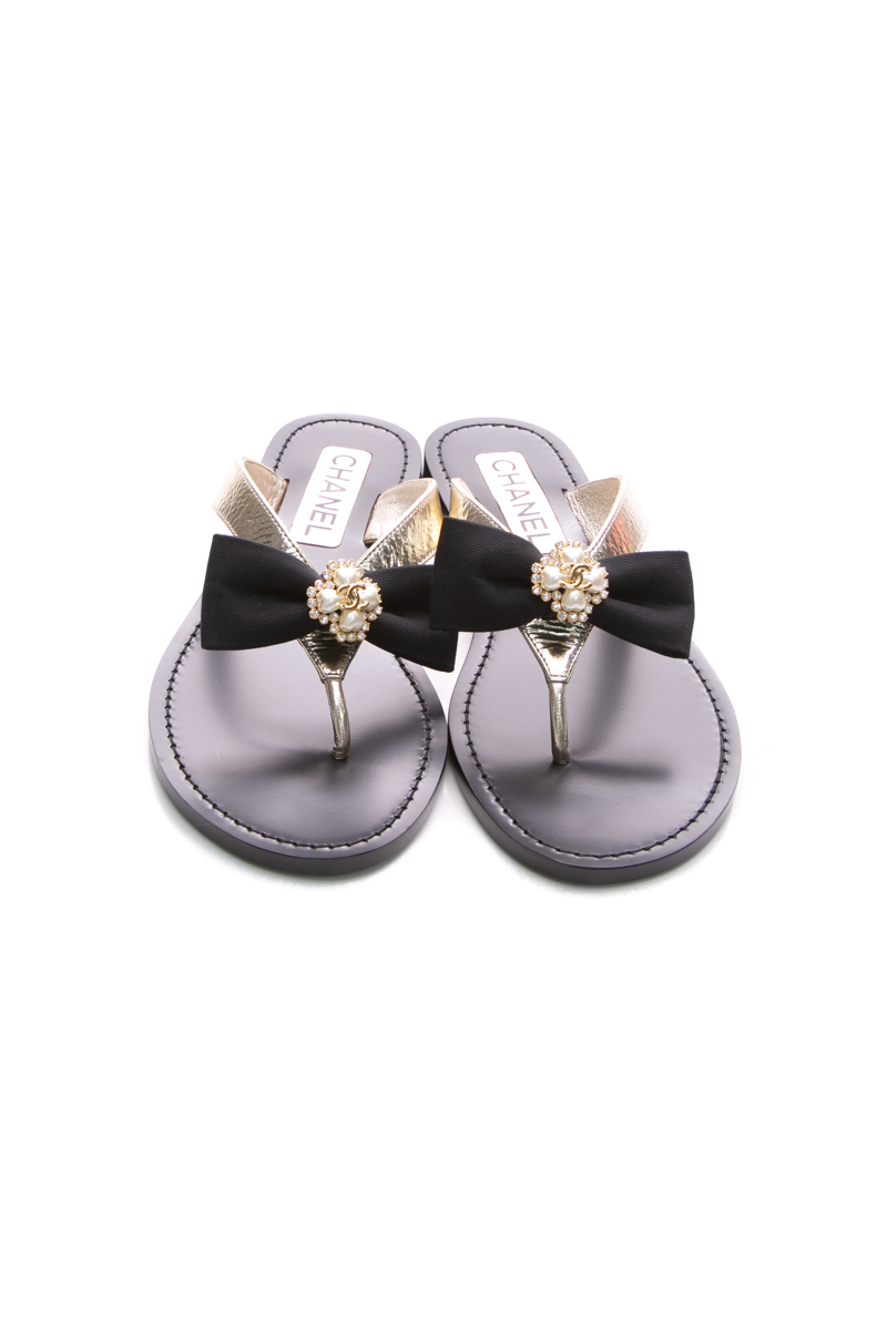 Popular Chanel Bow