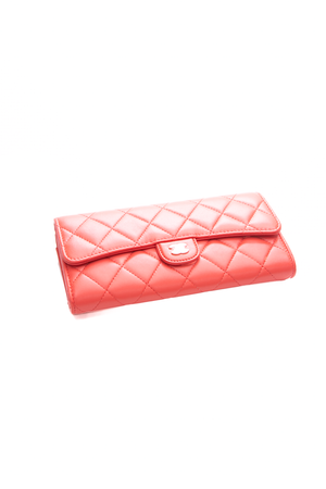 Classic Flap Wallet