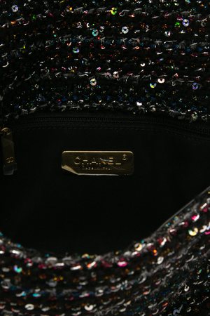 Medium Chanel 19 Bag