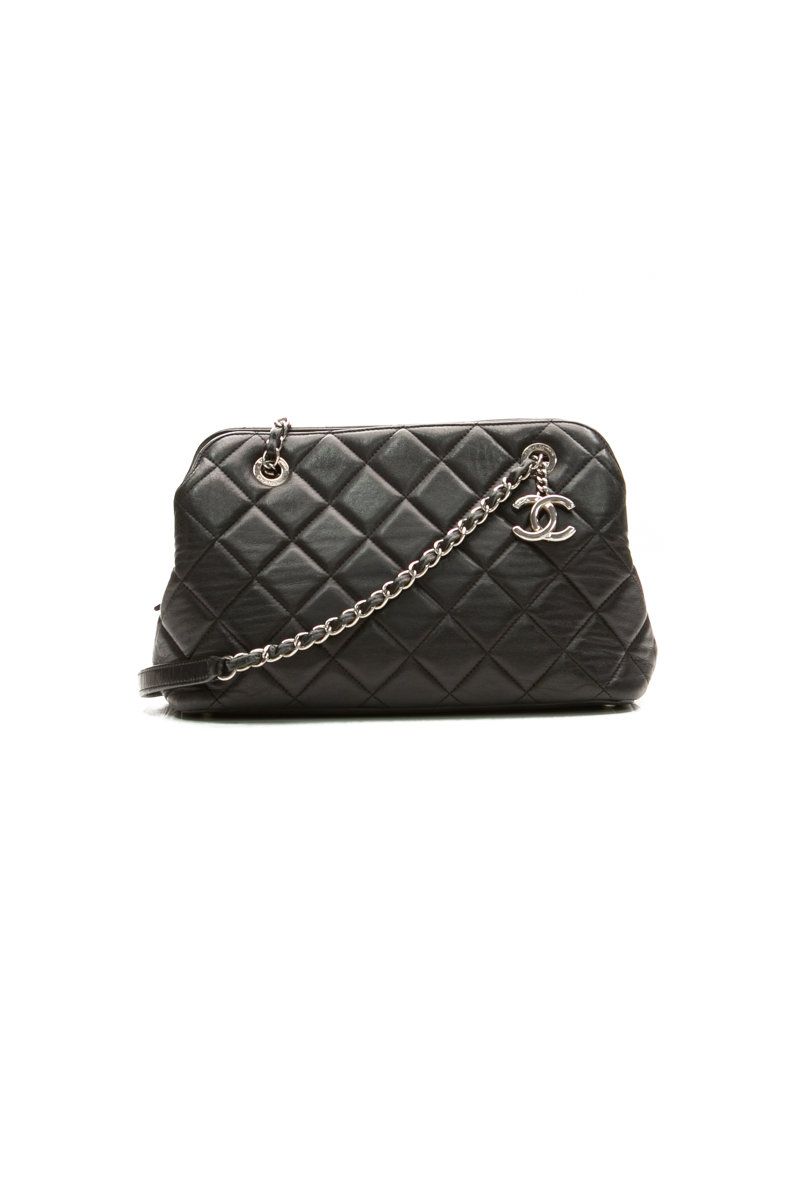 Chanel-Chic-Shopping-Tote-Bag-299971