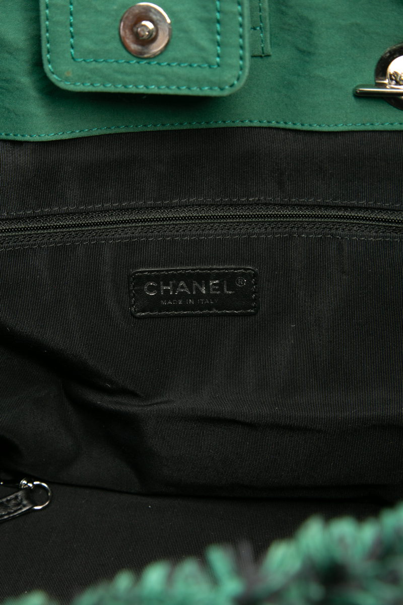 Fringe Shopping Tote Bag