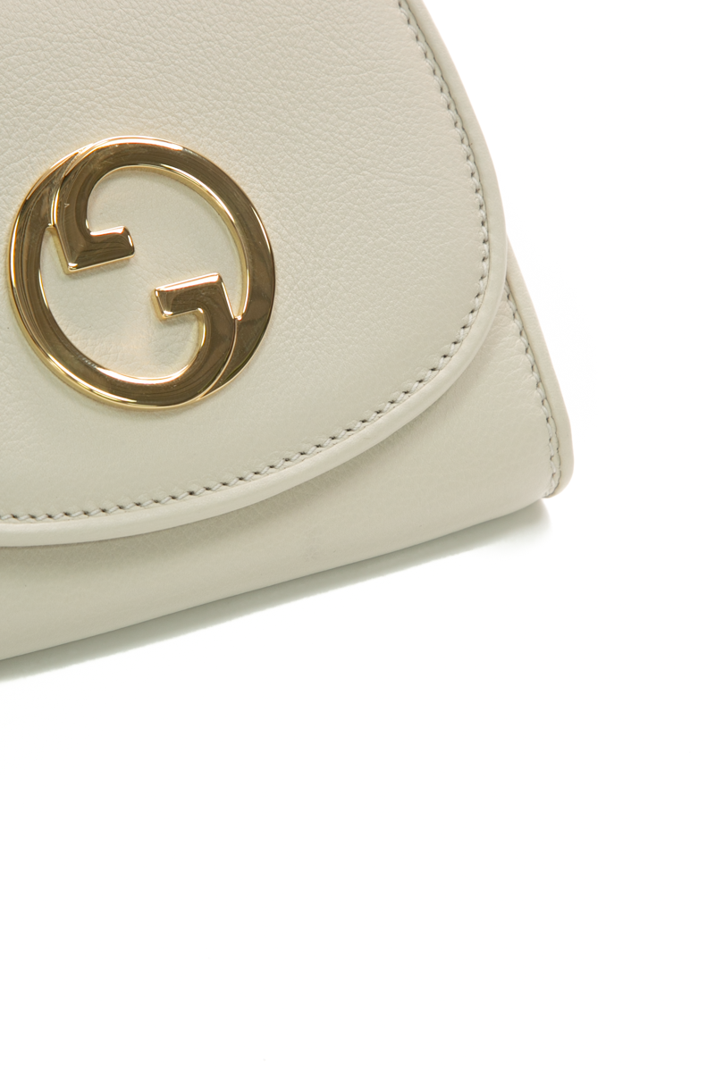 Blondie Medium Chain Wallet Bag