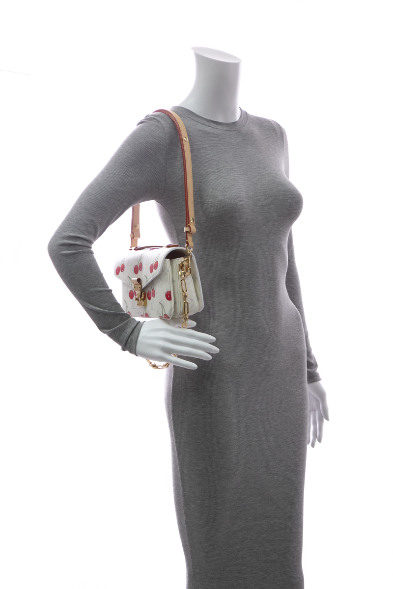 x Takashi Murakami Pochette Metis East West