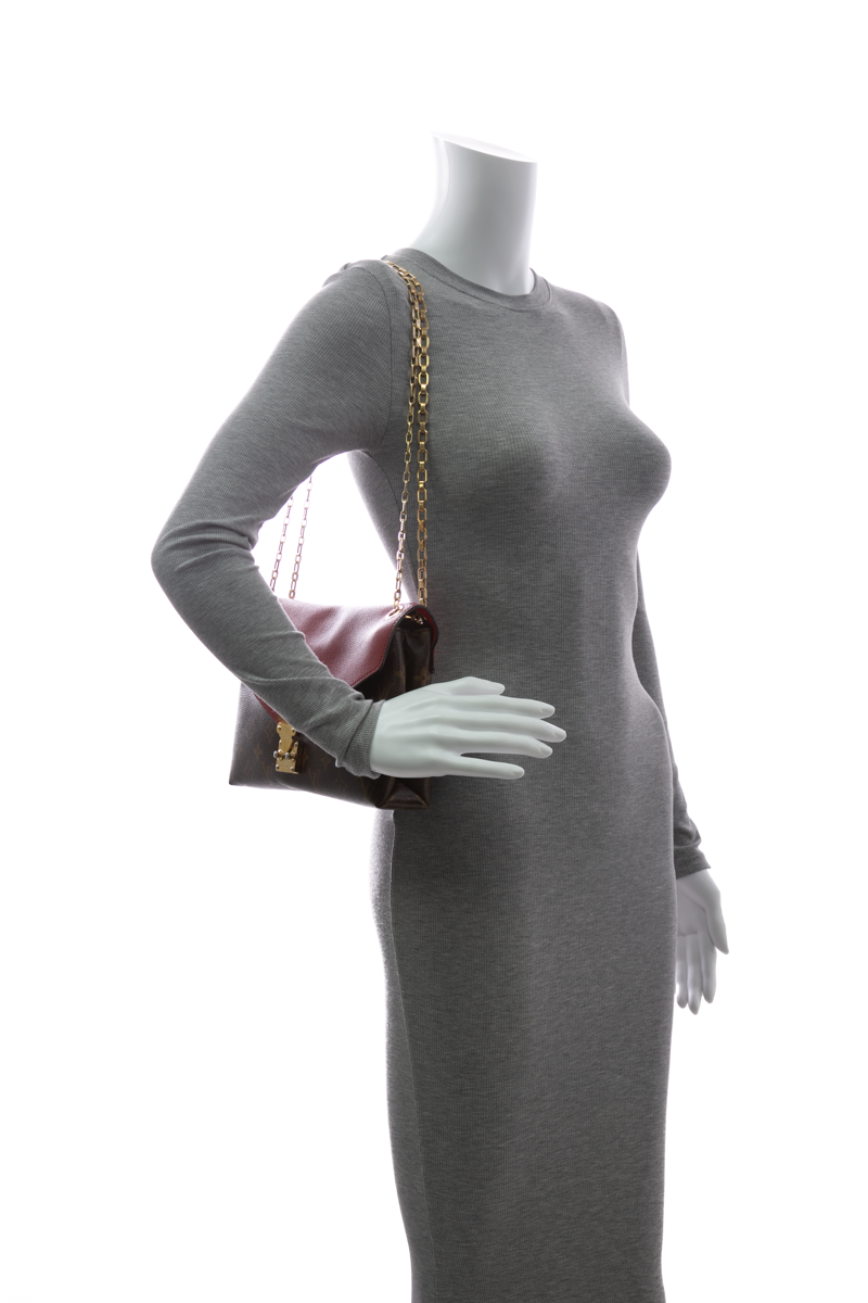 Louis-Vuitton-Pallas-Chain-Bag-295407