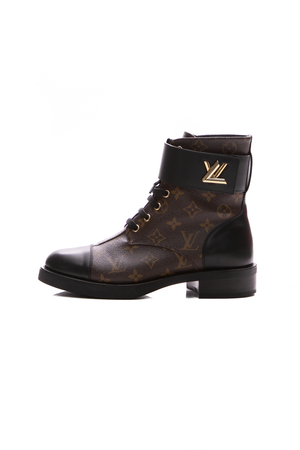 Louis-Vuitton-Wonderland-Flat-Ranger-LV-Twist-Boots-Size-40-289409