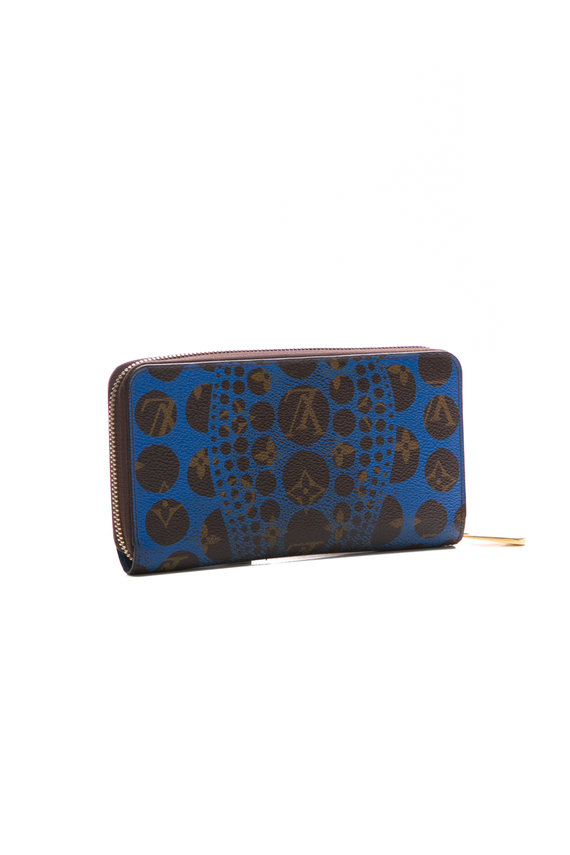 Louis-Vuitton-x-Yayoi-Kusama-Pumpkin-Dots-Zippy-Wallet-289429