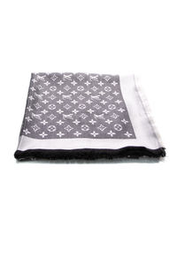 Louis-Vuitton-Monogram-Denim-Shawl-291182