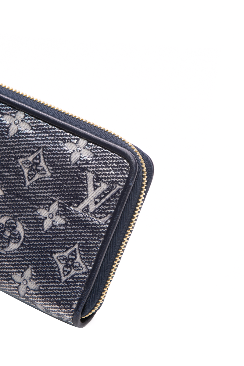 Monoglam Zippy Wallet