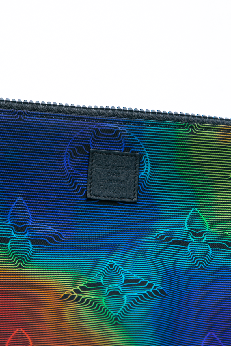 Men&#39;s 2054 Reversible Zip Pouch