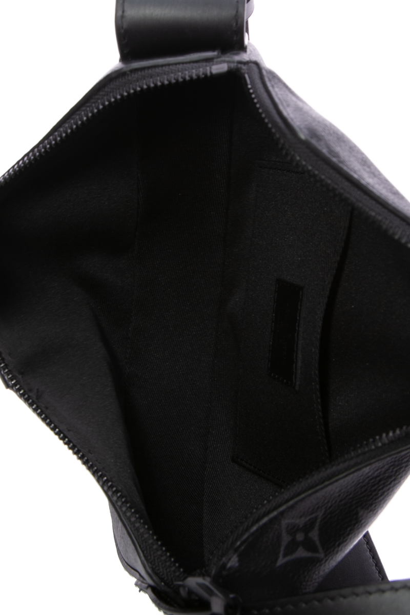 Men&#39;s LV Moon Crossbody Bag