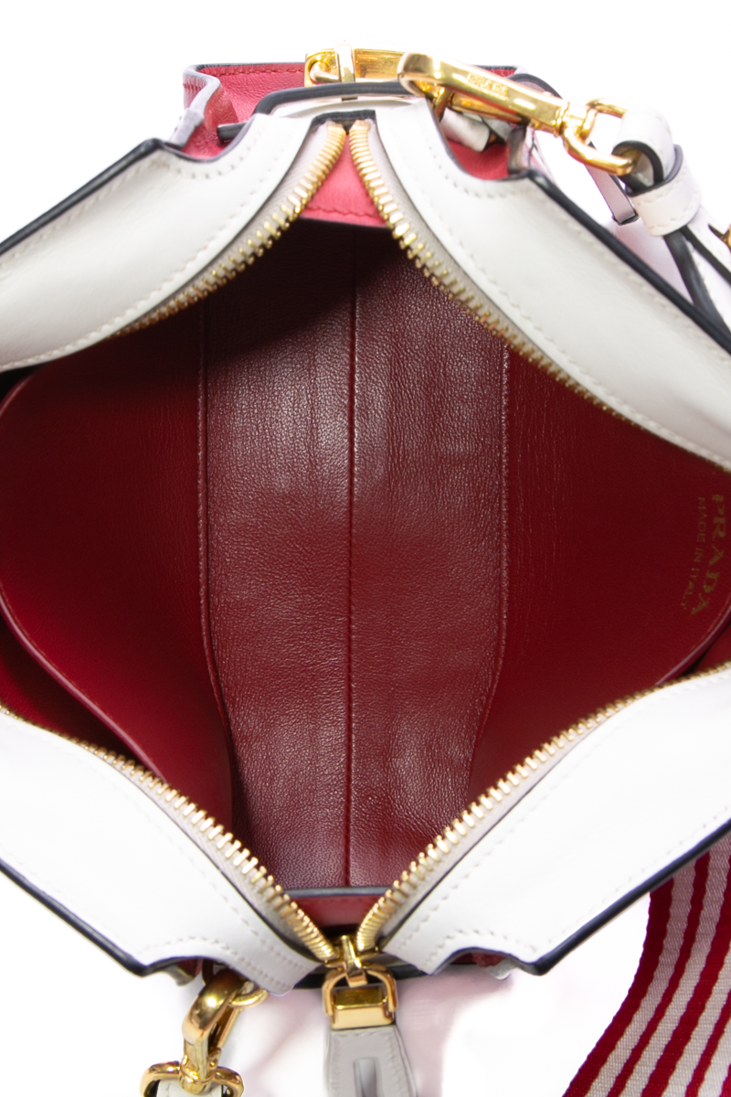 Lip Print Esplanade Bag