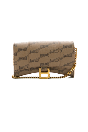 Balenciaga-Hourglass-Wallet-on-Chain-300202