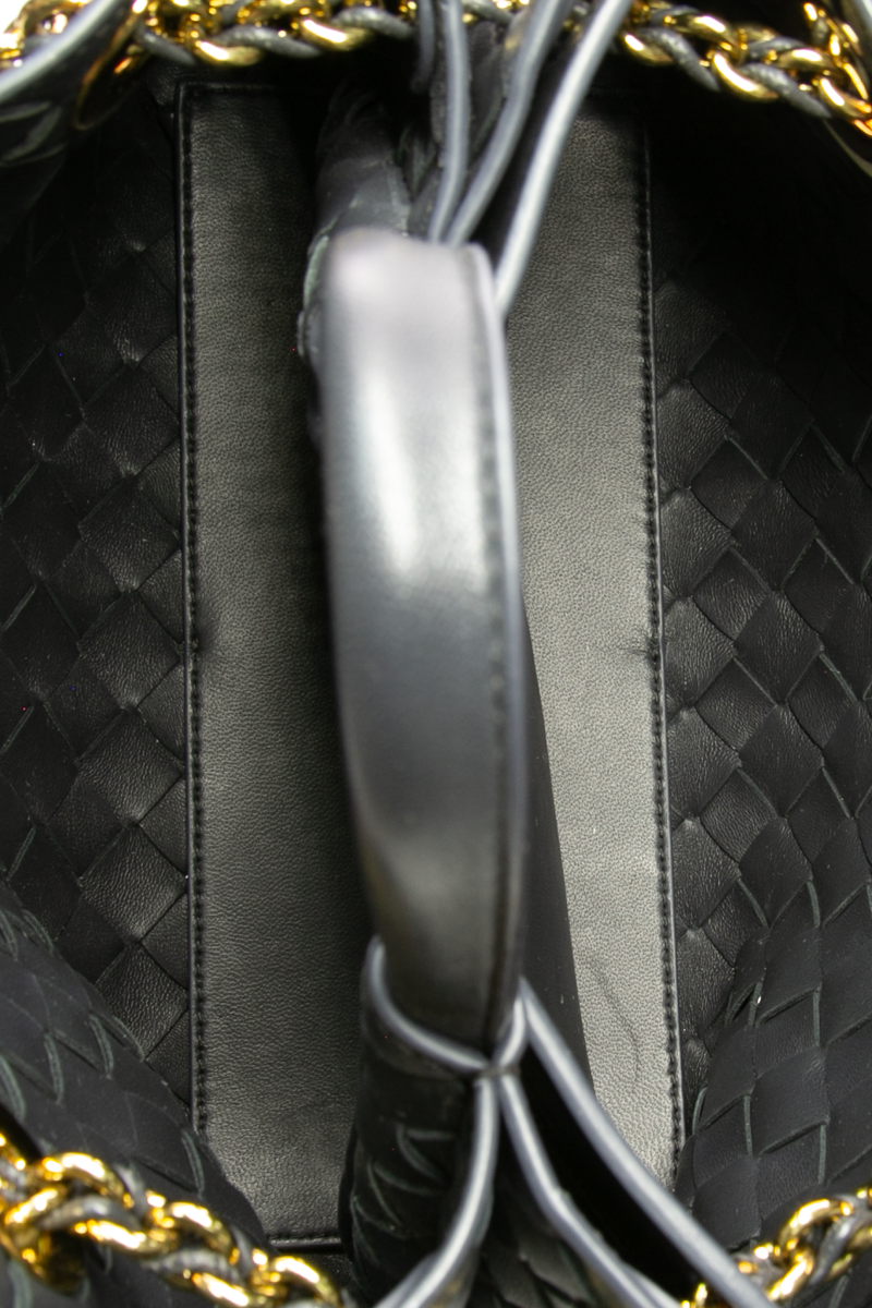 Navy Andiamo Small Chain Bag