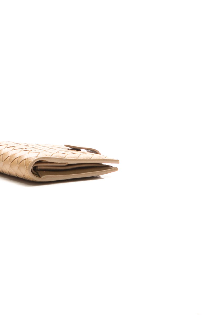 Compact Snap Wallet