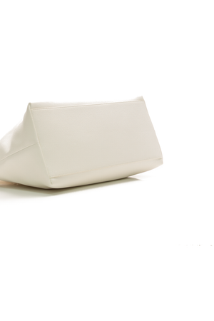 Mount Tote