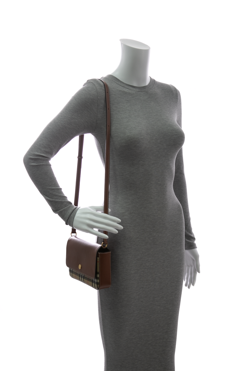 Burberry-Hampshire-Bag-294511