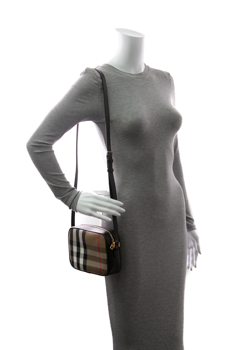 Burberry-Nova-Check-Small-Camera-Bag-298603