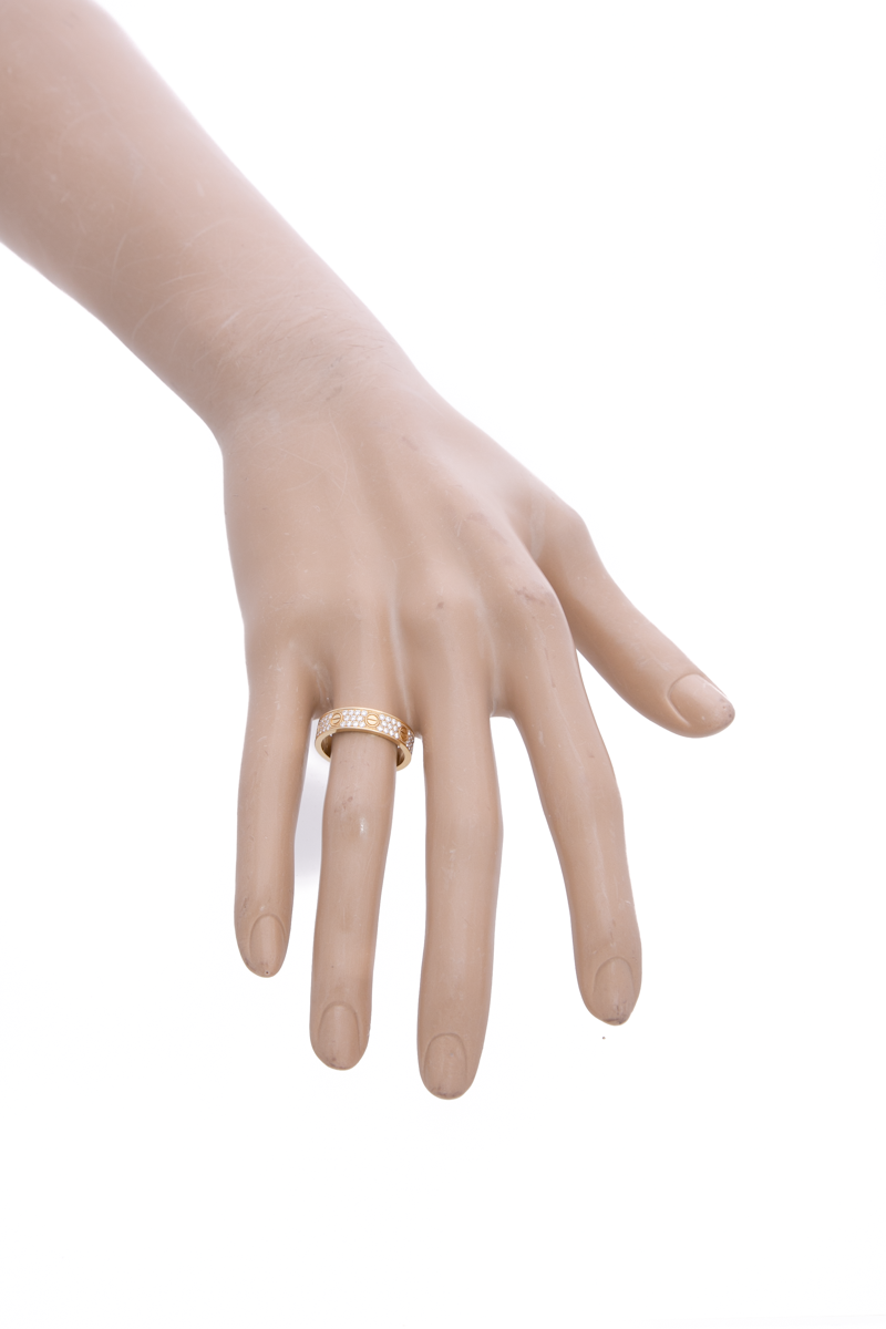 Paved Love Ring Small Model - Size 6.25