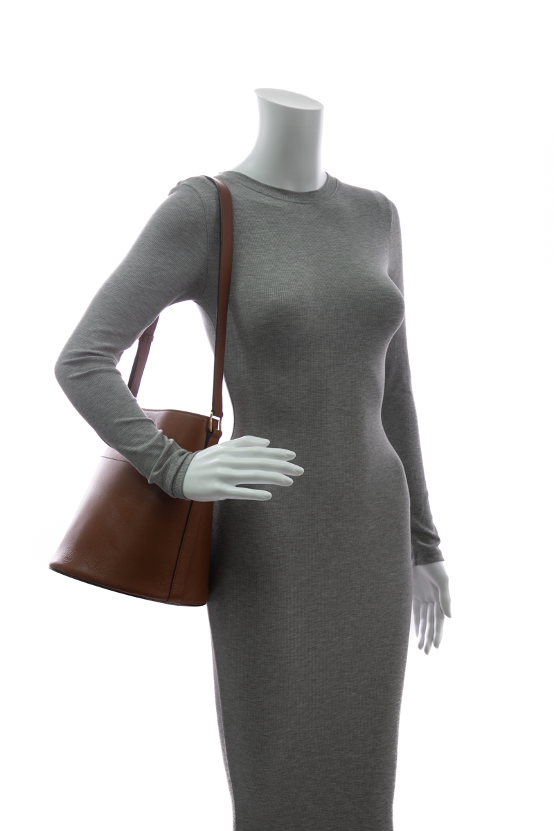 Maillon Triomphe Bucket Bag