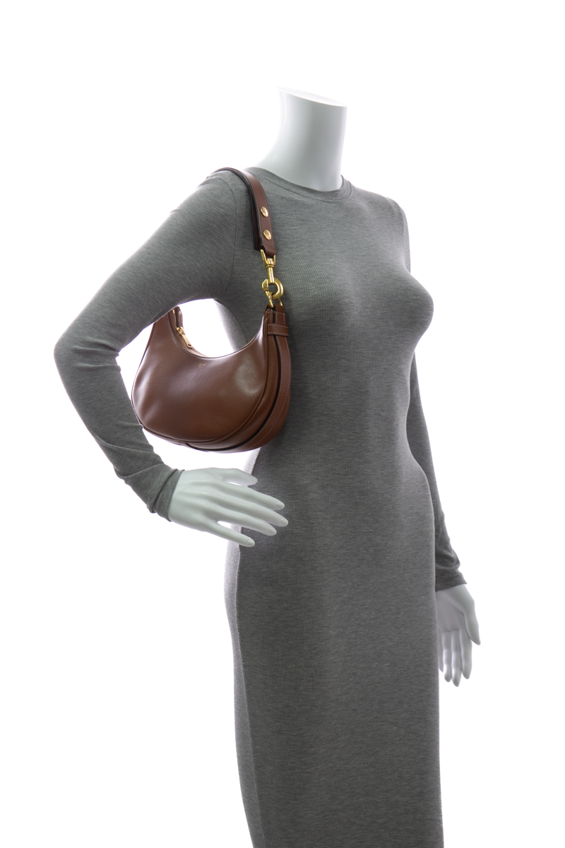 Celine-Medium-Ava-Shoulder-Bag-295682