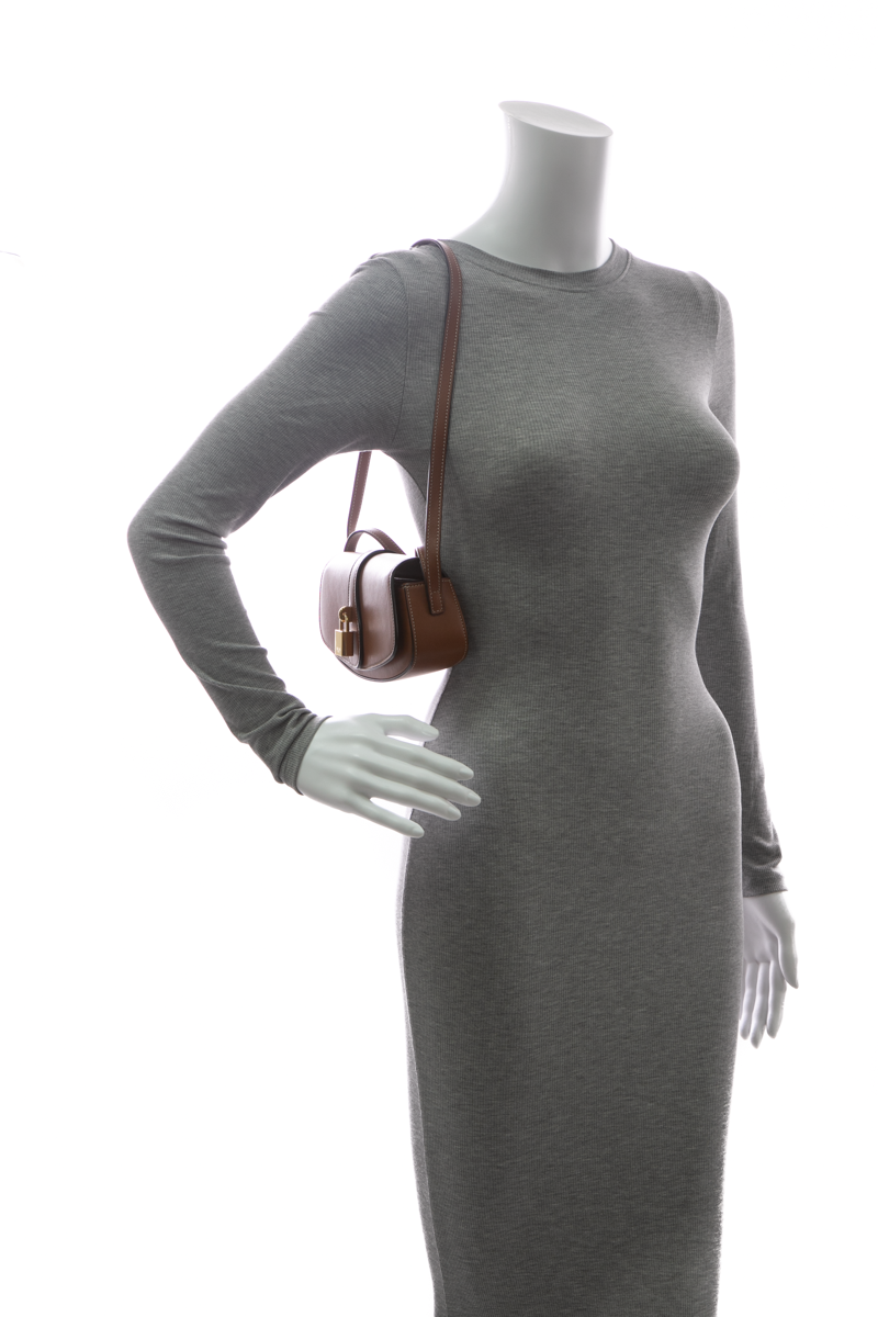 Clutch on Strap Tabou