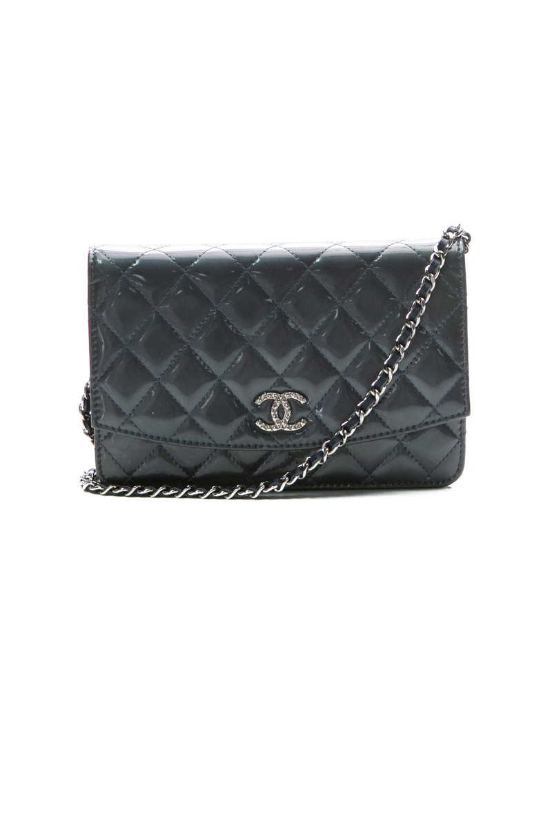 Chanel-Brilliant-Wallet-on-Chain-293347