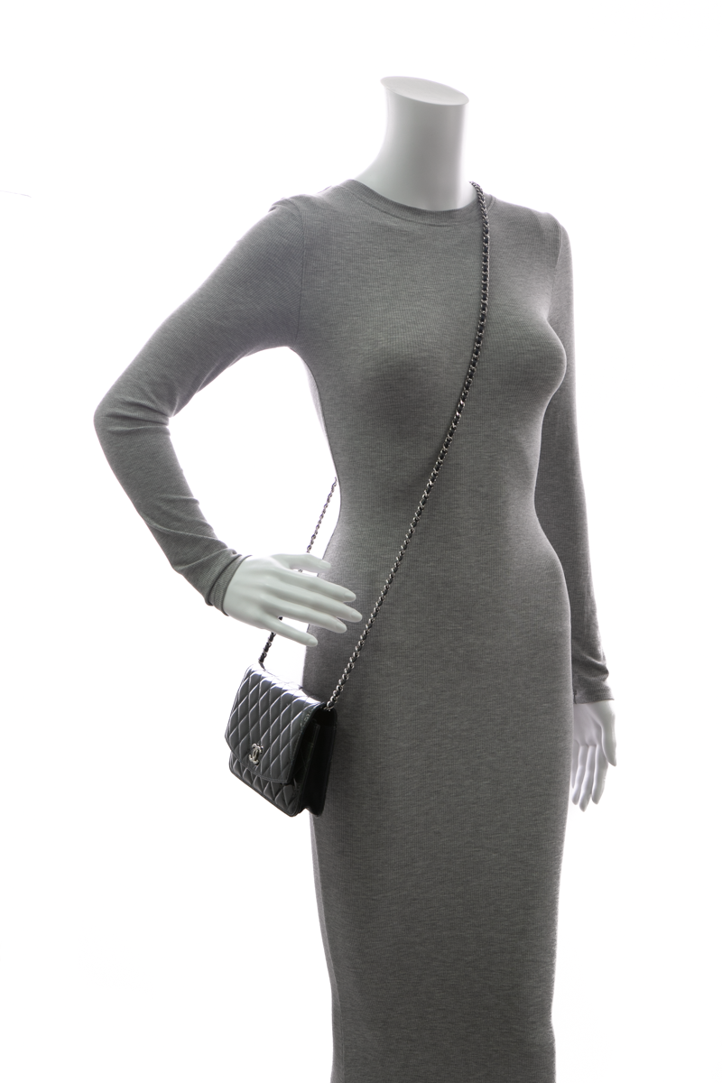 Chanel-Brilliant-Wallet-on-Chain-293347