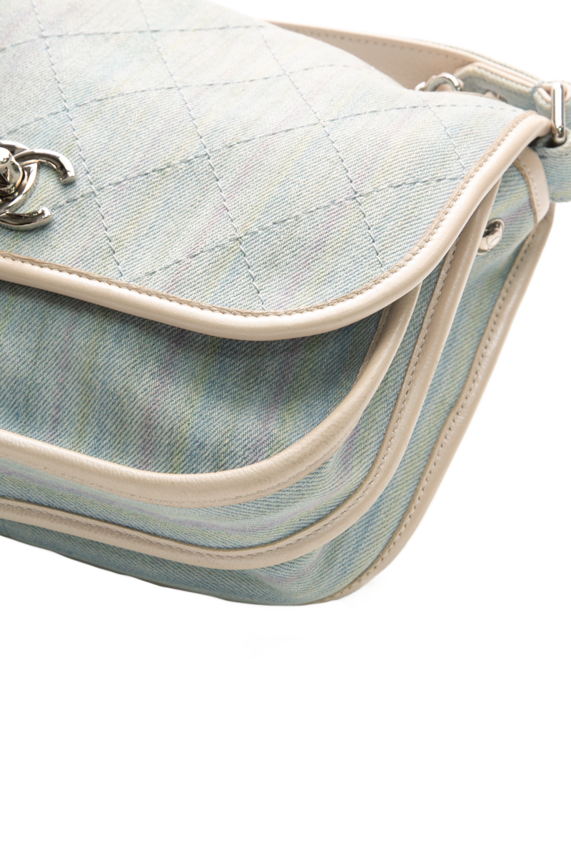 Jungle Stroll Messenger Bag