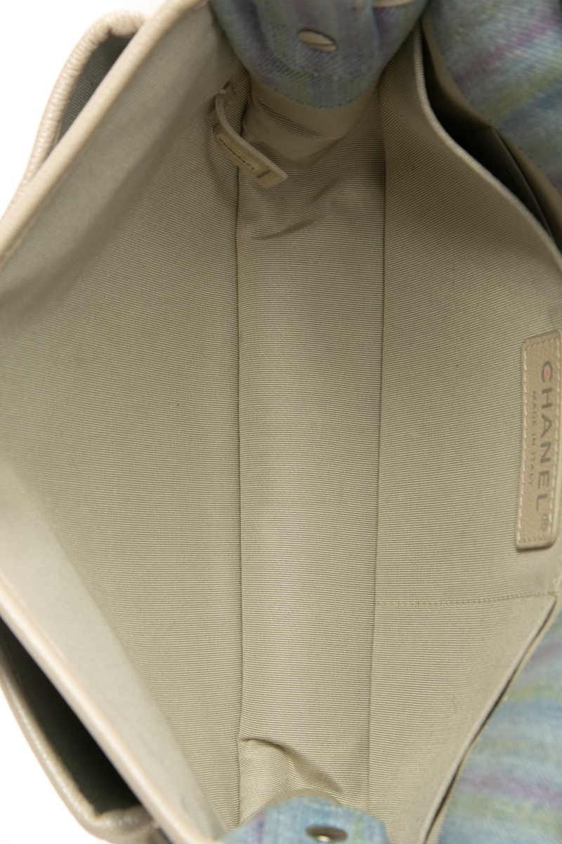 Jungle Stroll Messenger Bag