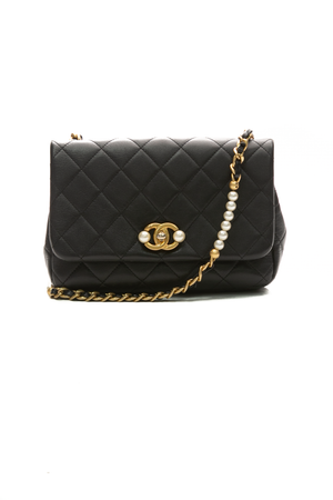 Chanel-Pearl-Flap-Bag-294319