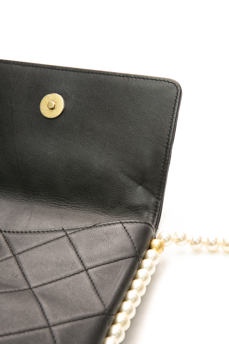 About Pearls Hobo Bag