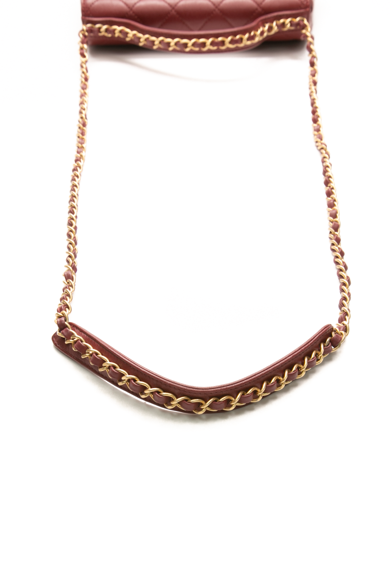 Chain Infinity Top Handle Bag