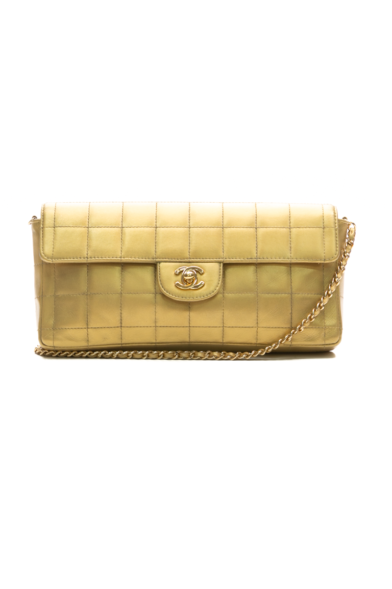 Chanel-Chocolate-Bar-Flap-Bag-294839