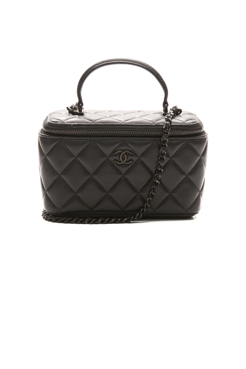 Chanel-Vanity-Case-with-Chain-295197